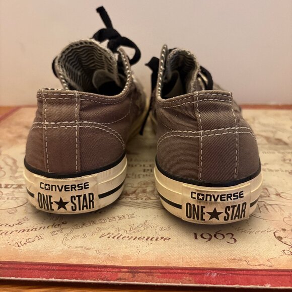 Converse One Star Low-Top Sneakers (Women's 7.5) - Picture 3 of 5